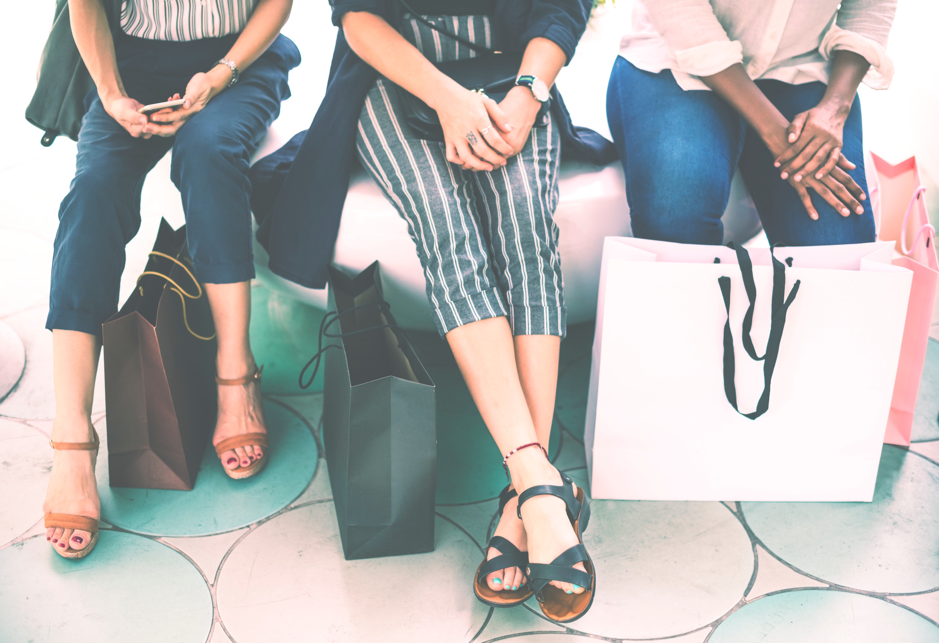 2500 Customer More Customers, More Money: 4 Easy Ways to Build Your Customer Base ...