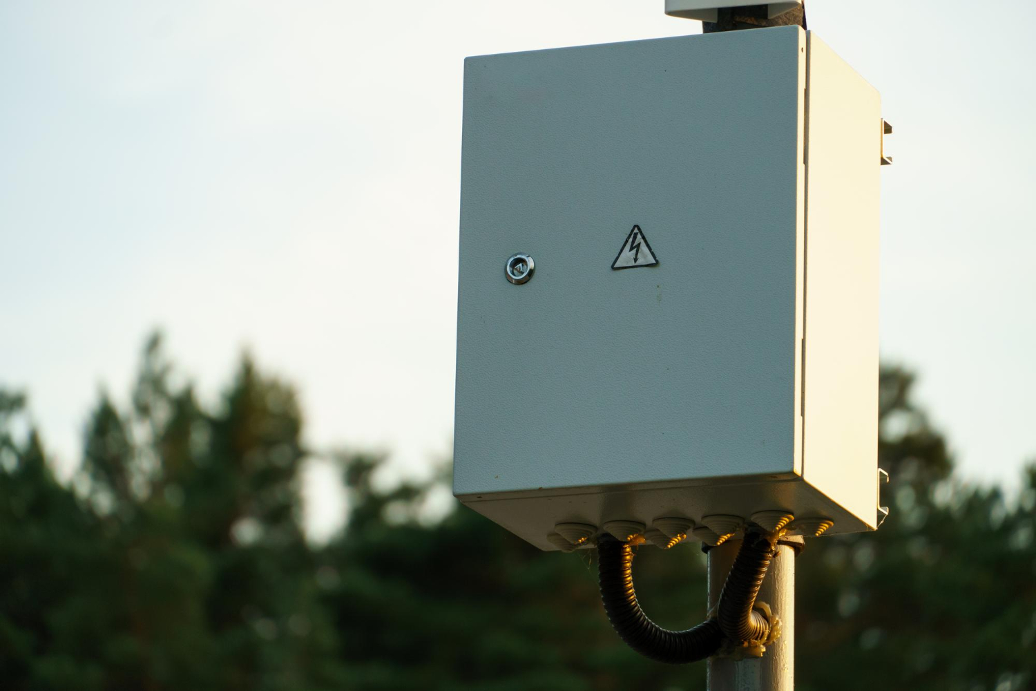 Visual Junction 7 Benefits of Choosing a Reliable Junction Box for Safety - The Visual ...