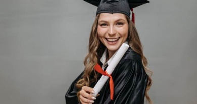 Why More Professionals Are Choosing Online MBA Programs Why More Professionals Are Choosing Online MBA Programs