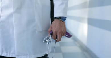 7 Things Families Need to Know Before Making a Medical Negligence Claim 7 Things Families Need to Know Before Making a Medical Negligence Claim