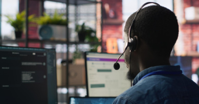 Why Visual Studios Outsource Helpdesk and IT Consulting Why Visual Studios Outsource Helpdesk and IT Consulting