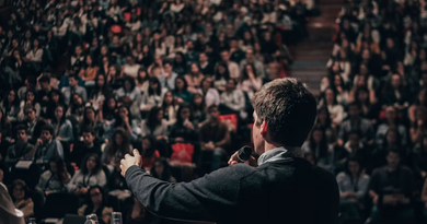 Top 4 Keynote Speakers in Sydney for Corporate Events
