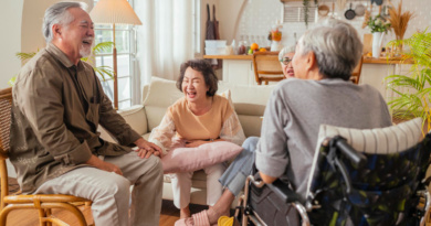 How to Communicate Care Options to Aging Parents: A Visual Guide to Home Care vs. Assisted Living How to Communicate Care Options to Aging Parents: A Visual Guide to Home Care vs. Assisted Living