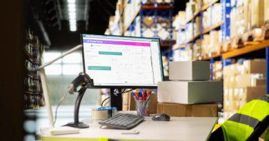 Why Warehousing and Logistics Services Improve Order Accuracy